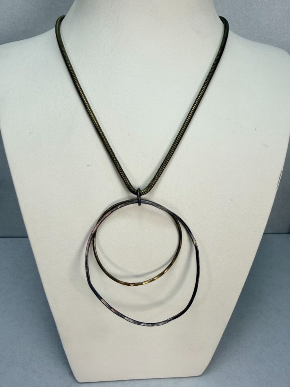 Vintage Double Circle Pendant Necklace Bronze Tone Modernist Minimalist